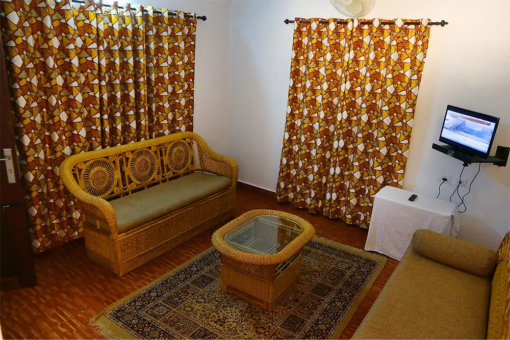 Hotel Crescent Residencia Sultan Bathery Resort